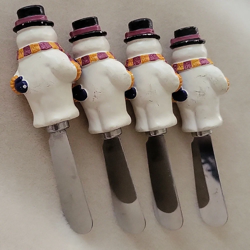 Christmas Snowmen Cooks Club Butter Knives